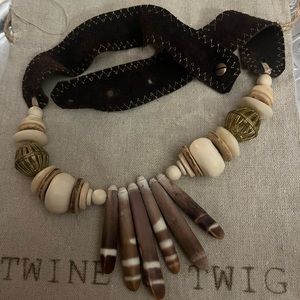 Twine & Twig Shell Necklace with dust bag